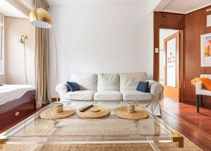 10 Min Casco Viejo ! Terraza Propia